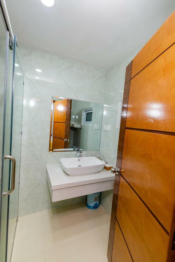 Mai Hotel - Airport Хошимін Екстер'єр фото